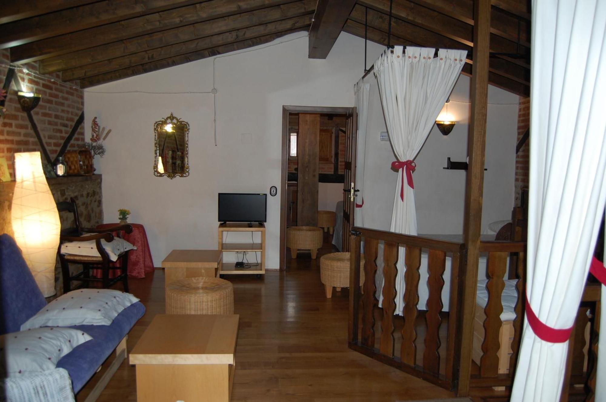 Apartamentos Rurales Tia Josefa Торнавакас Екстер'єр фото