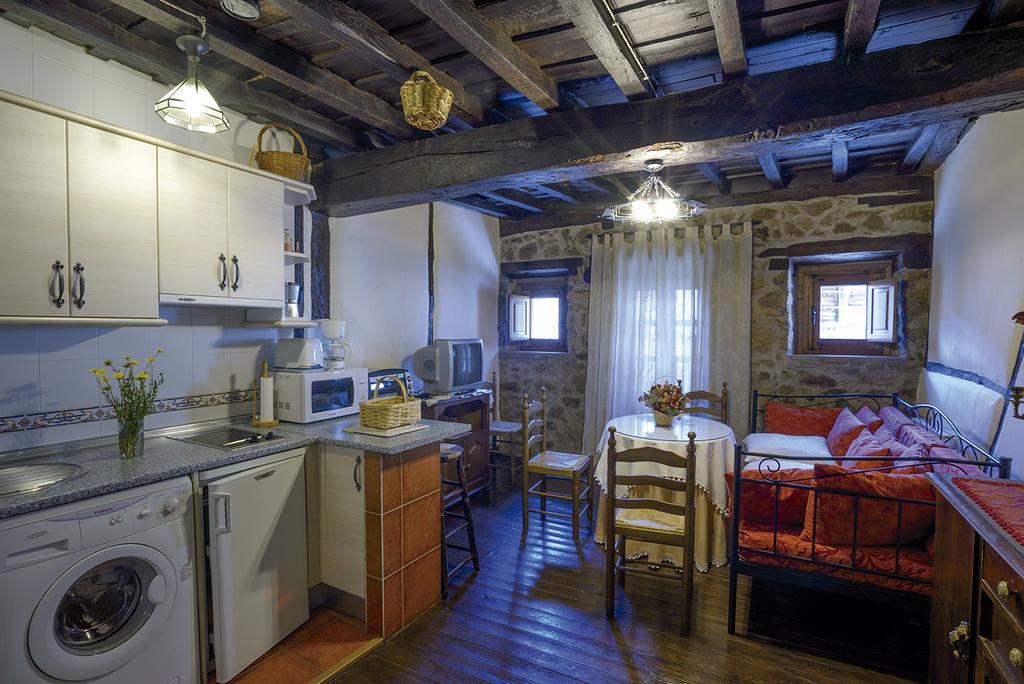 Apartamentos Rurales Tia Josefa Торнавакас Екстер'єр фото